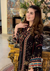 Heer By Zeeshan Damani | Luxury Formal | Black Kaftan