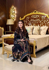 Heer By Zeeshan Damani | Luxury Formal | Black Kaftan