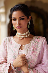Gulaal | Luxury Lawn 25 | Magnolia