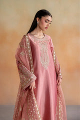 Emaan Adeel | Unstitched Elara ‘26 | Sienna