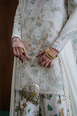 Suffuse | Silk Pret | FARIDA