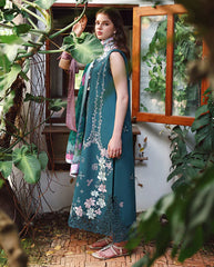 Mushq | The Secret Garden Lawn | Ivy Spell