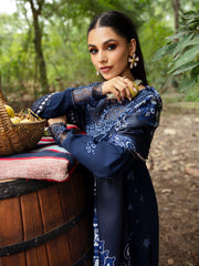Mahnur | Hazel Winter 24 | LANTHE