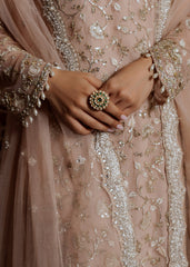 Mahgul | Portraits of Anaya | Petal Shores