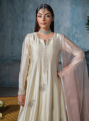 Mahum Asad | Reign Luxury Pret | Tara