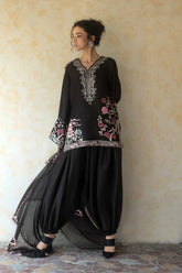 Zainab Chottani | Summer Edition 26 | Midnight Reverie