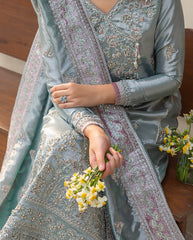 Mushq | Sunehri Lama Silk | Nissa | Zayan Clothing UK