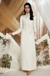 Musferah Saad | Mystere Formals | Pearl Symphony