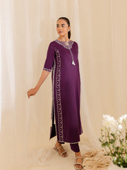 Mahnur | Petal Whispers Lawn Pret | Petalina