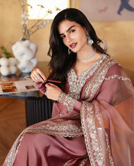 Mushq | Zarminay Luxury Pret 26 | Rowa