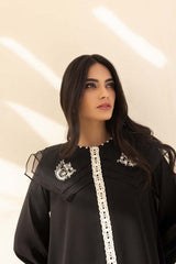 Sana Abbas | La Fiesta | Maisie
