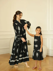 Sowears | Morvina Black | Long Dress
