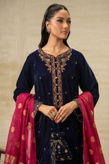 Zeen | Winter 25 | WUM35847
