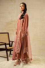 Zeen | Winter 25 | WUM35865