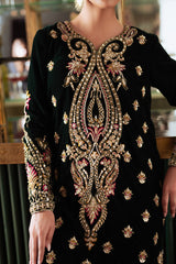 Saira Rizwan | Velvet Pret 25 | EMERA-SRVP25-10
