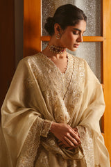 Cross Stitch | Luxe Atelier 25 | GOLDEN AURA