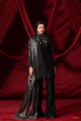 Musferah Saad | The Glamorous | Midnight Seduction