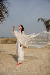Nilofer Shahid | Verve Summer 24 | Anastasia (3pc) – Verve SS 24