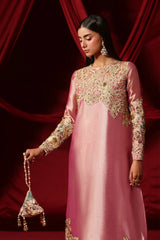 Musferah Saad | The Glamorous | Valentina