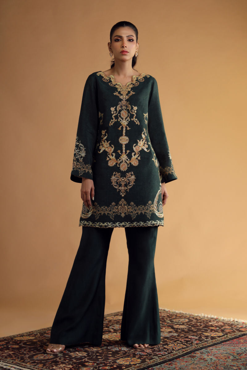 Shamaeel Ansari | Essentials 25 | DC-07