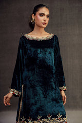 Fatima Khan | Anan Velvet Edit | Mirwa