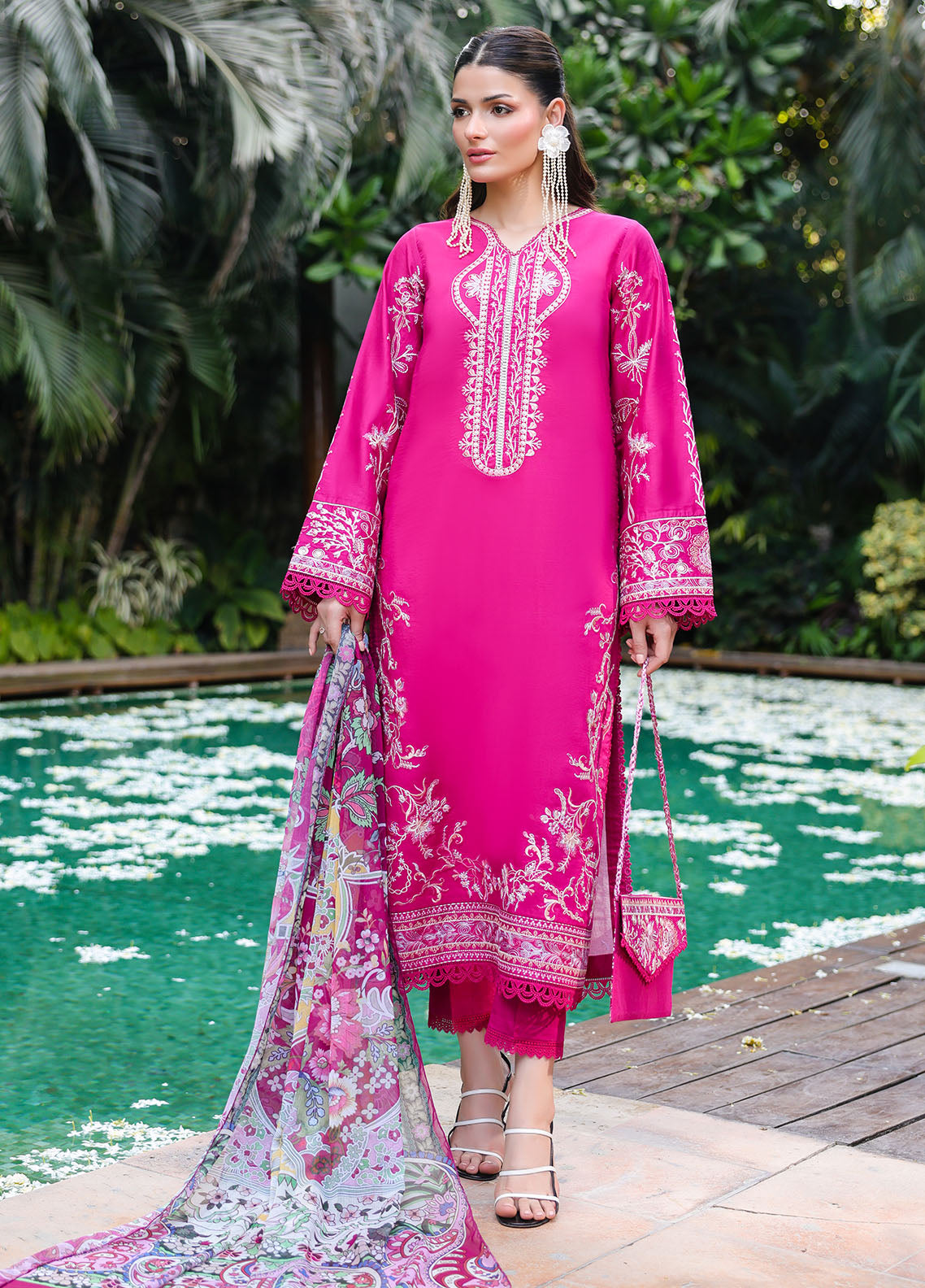 Sahane | Lovent Embroidered Pret 25 | ME23007 Seraph