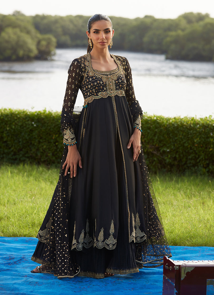 Farah Talib Aziz | Mayna Festive Luxe Pret | Mehzar Black Kalidaar And Dupatta