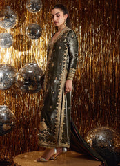Farah Talib Aziz | Velvet Fete 4 | Sarina Slate Shirt And Dupatta