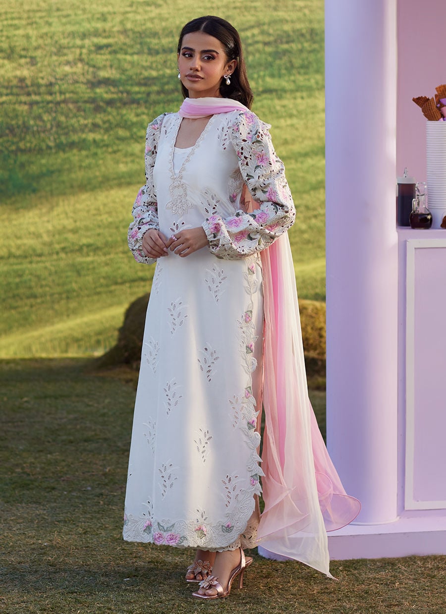 Farah Talib Aziz | Luna Eid 26 | Rose Lace Shirt And Dupatta