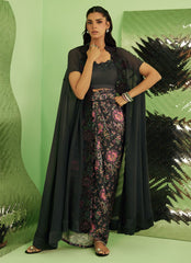 Farah Talib Aziz | Veya A Draped Capsule | Azalea