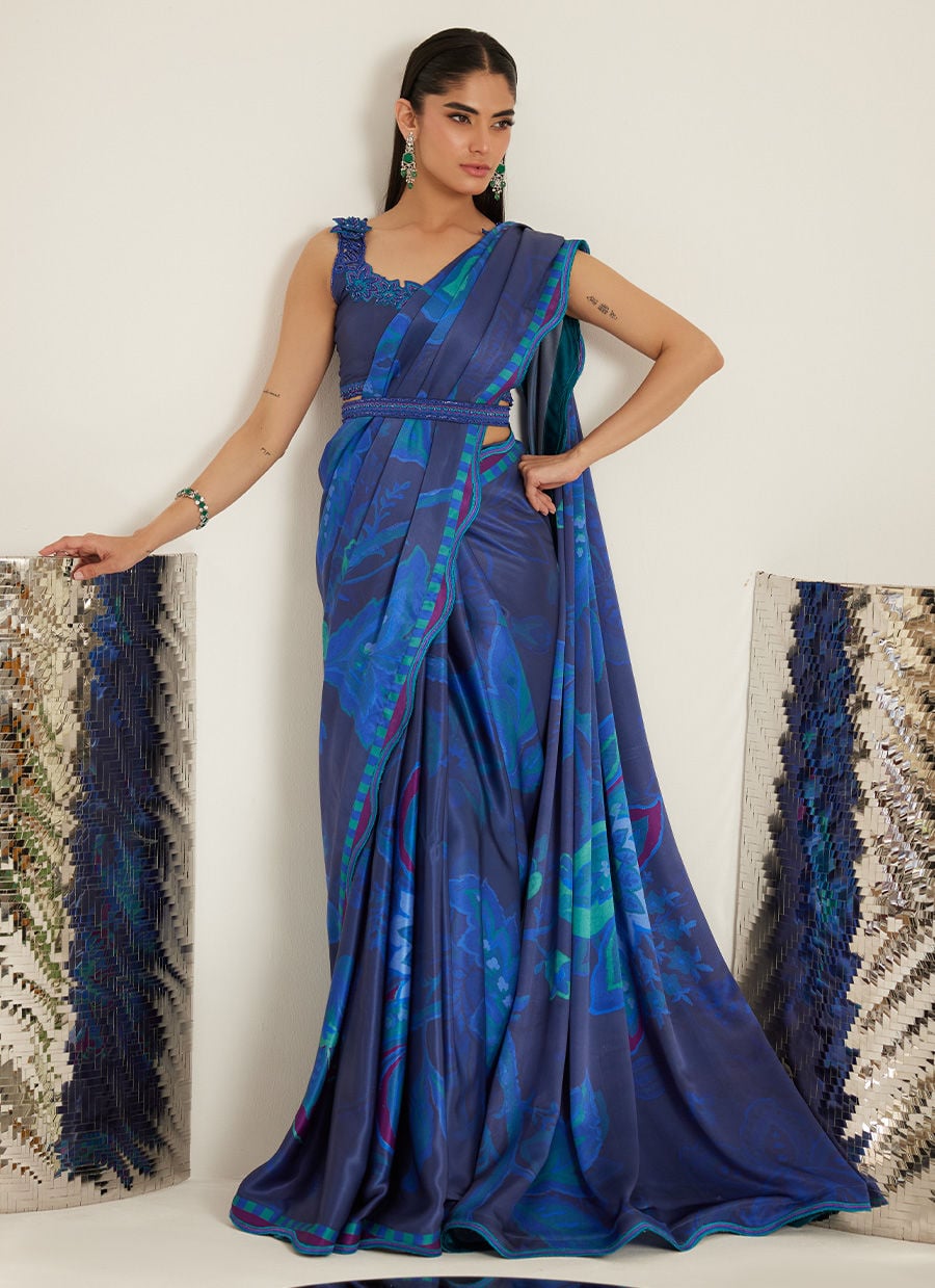 Farah Talib Aziz | Veya A Draped Capsule | Emmie Saree