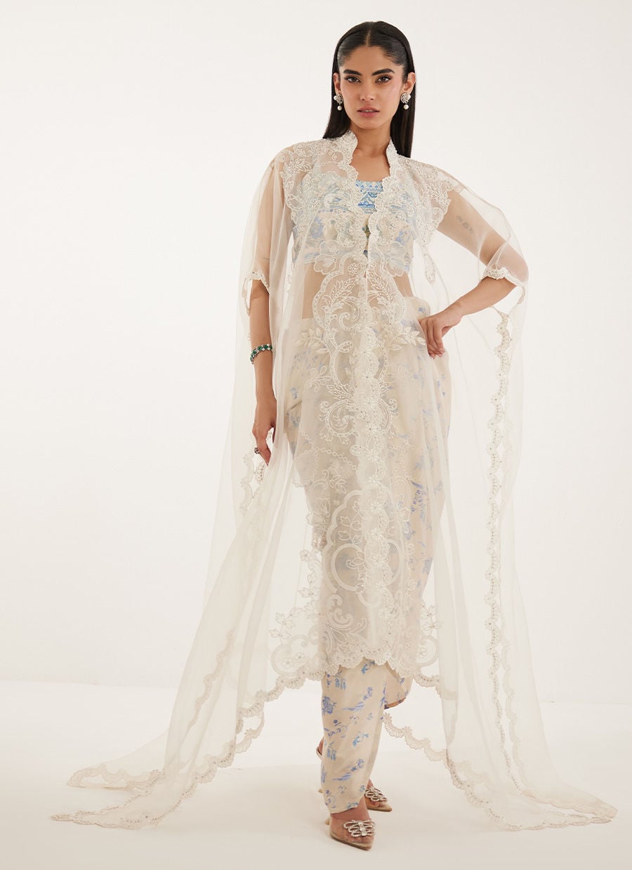 Farah Talib Aziz | Veya A Draped Capsule | Diana