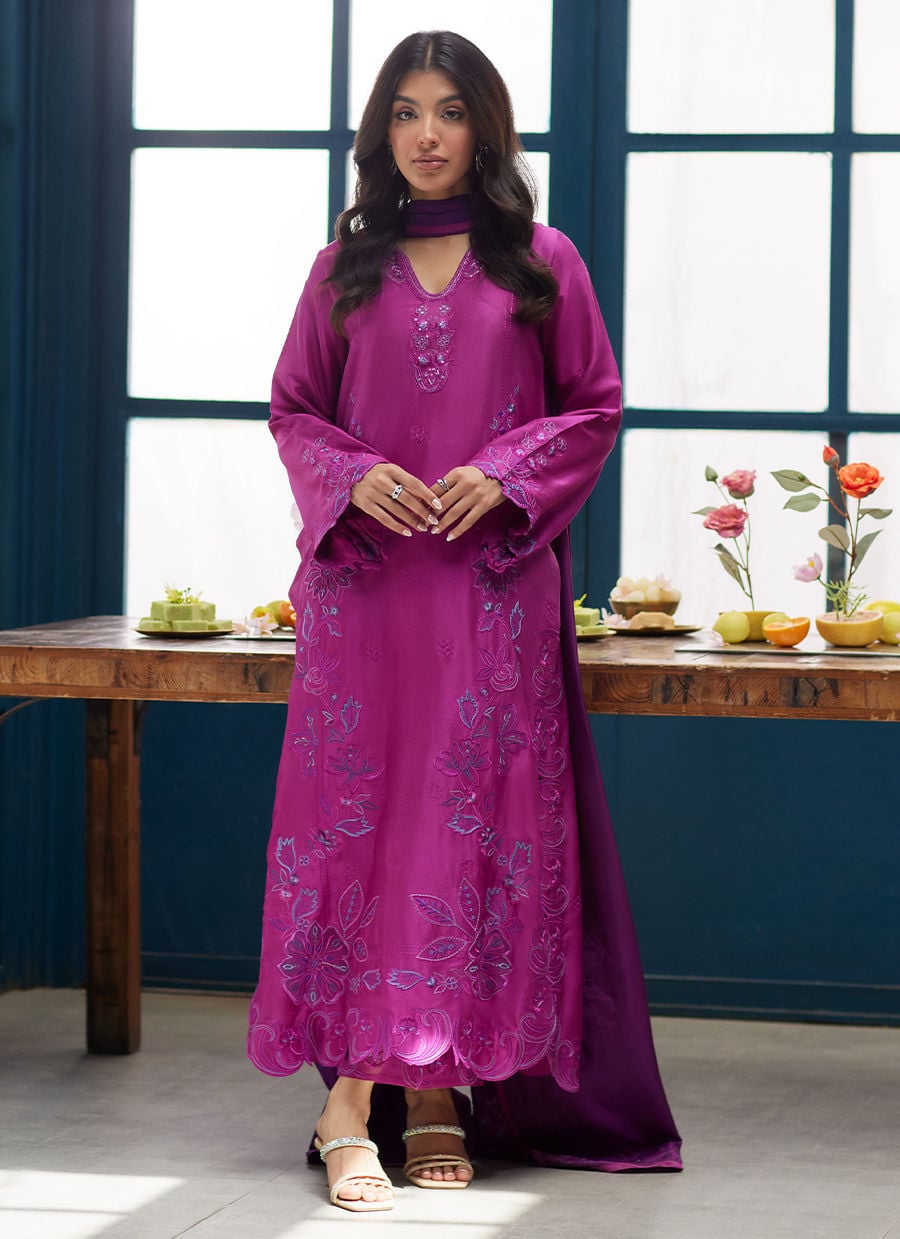 Farah Talib Aziz | Tara Luxe Eid 26 | Breanna