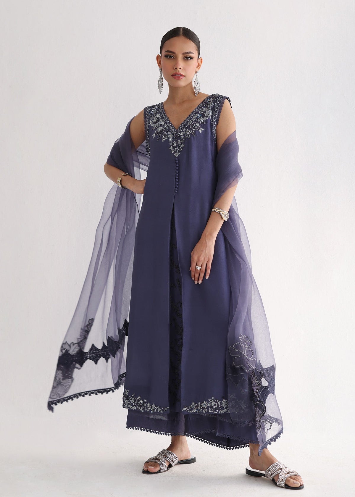 Umsha | Luxury Pret | CROWN BLUE JEWEL