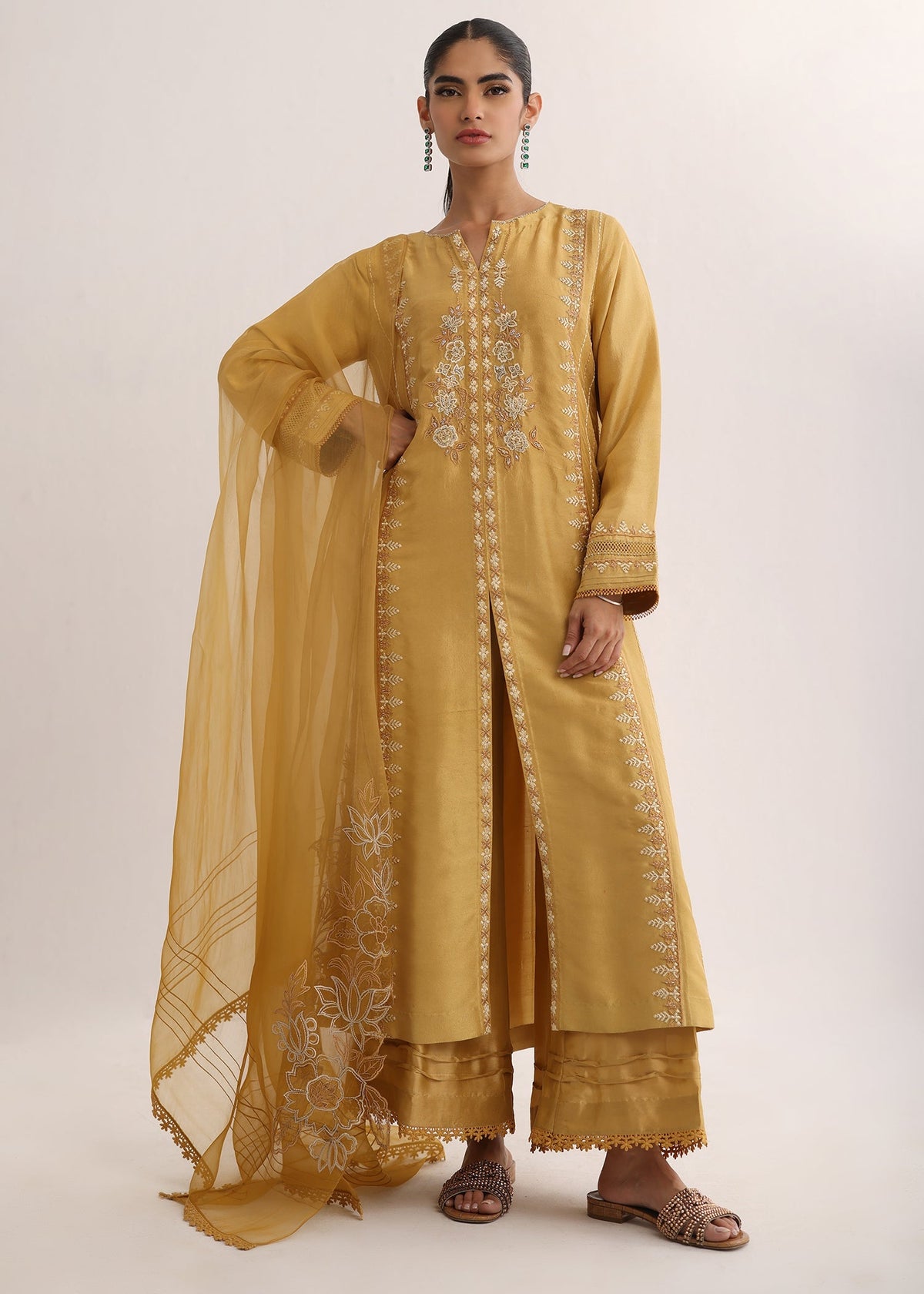 Umsha | Luxury Pret | SAHARA ALLURE