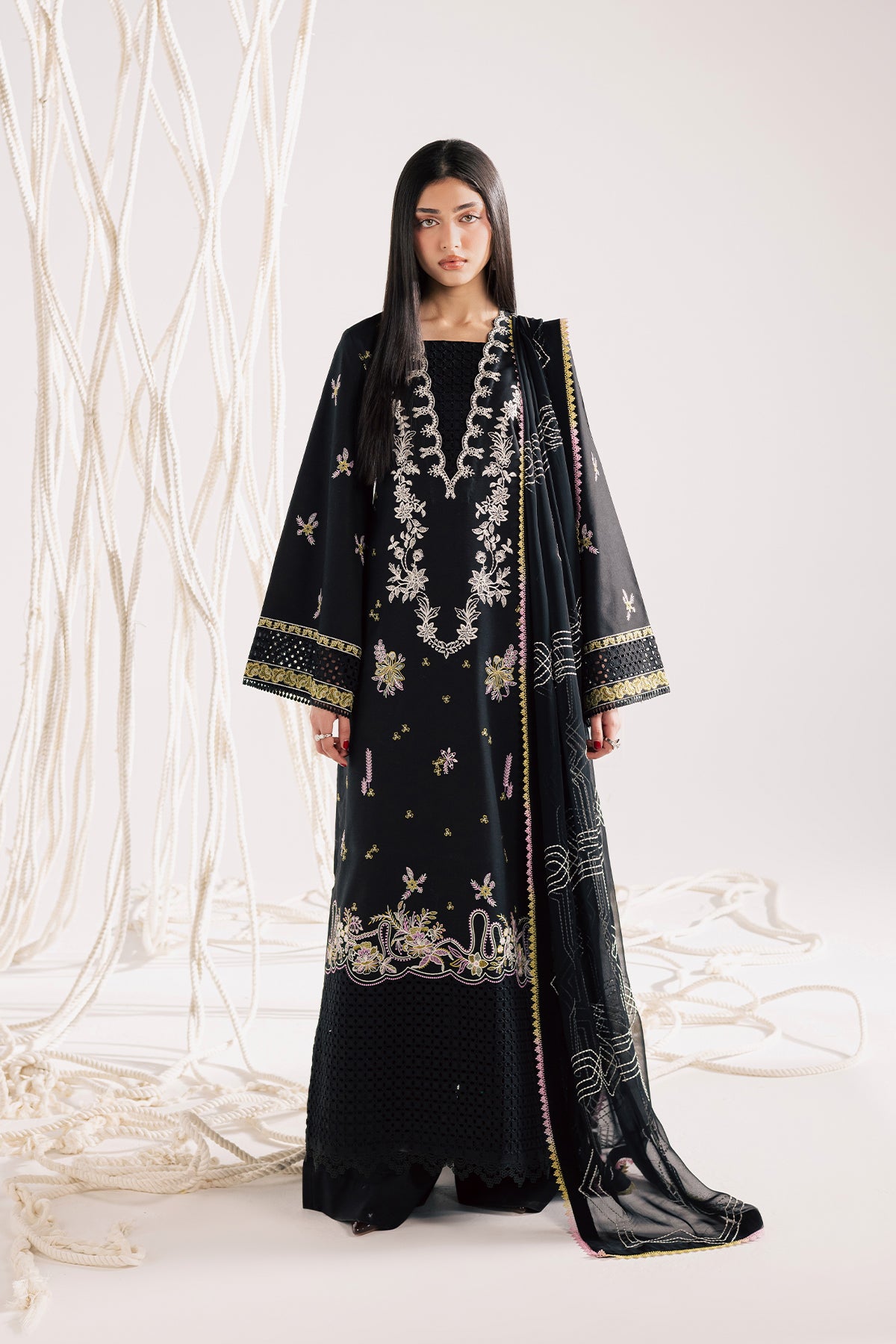 Vanya | Celine Formals | CN-16