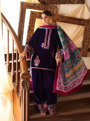 Zainab Chottani | Velura Velvet Edit 25 | Saphir Farshi