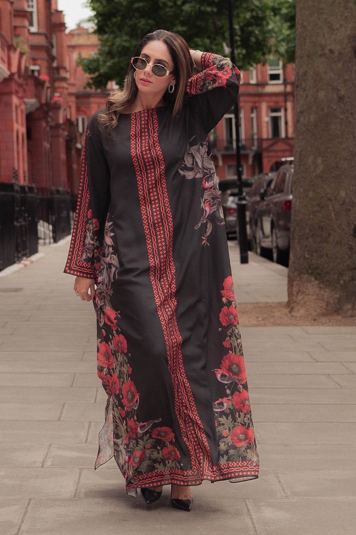 Erum Khan I Kaftan Edit I Moon Shadow