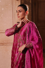 Wahaj M Khan | Banno Wedding Formals | Magenta Ombre Bano