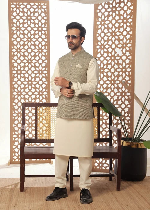 (3 Piece) - Pine Groove Suit with Matching Waistcoat