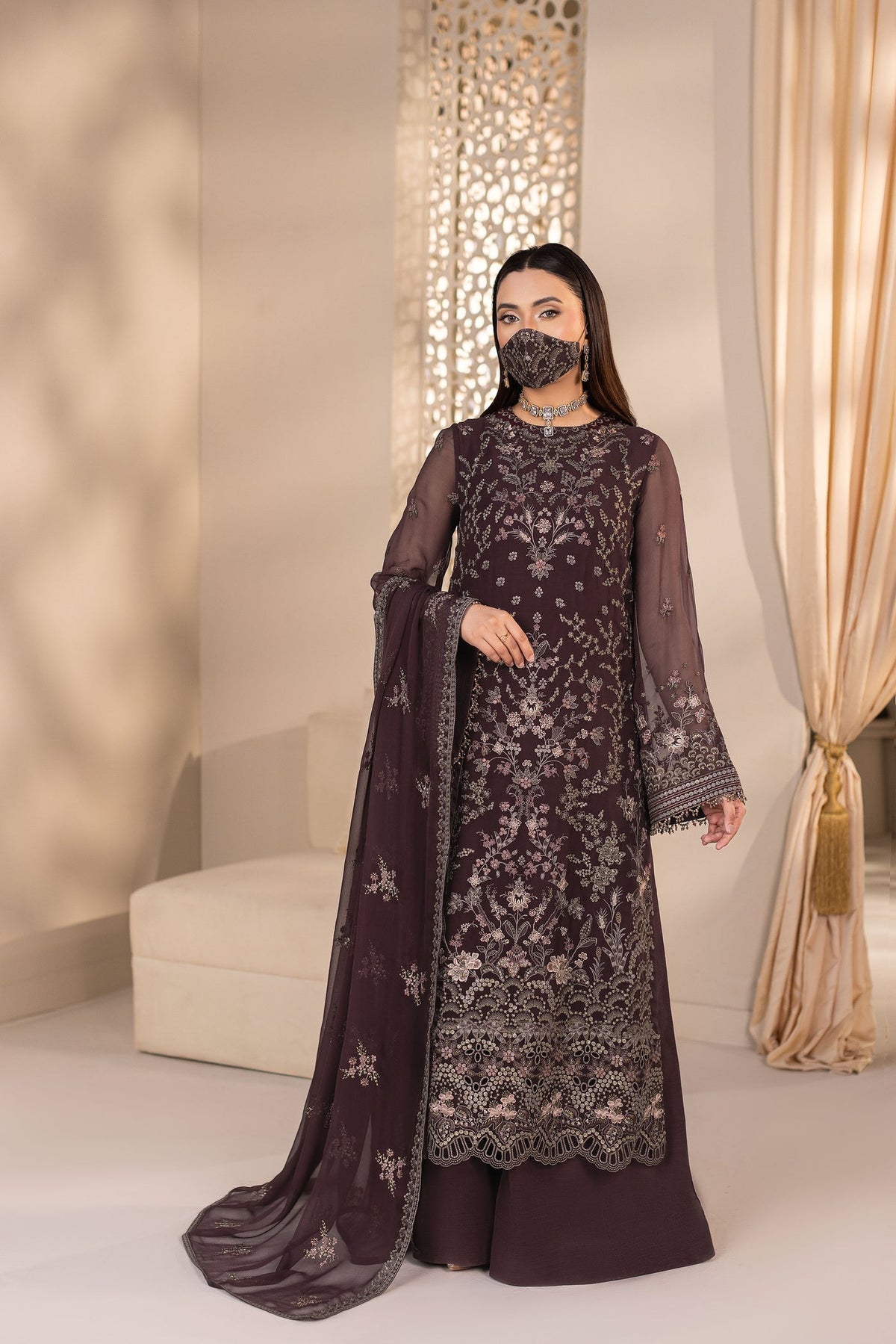 Flossie | Zeenat Formals | ZE-104