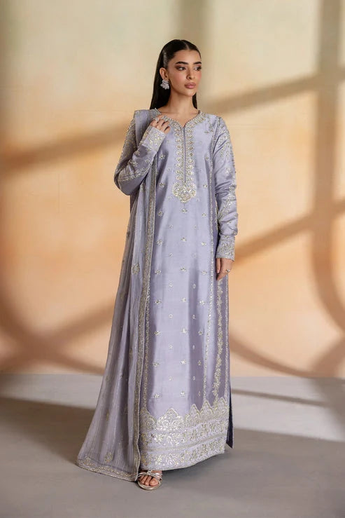 Emaan Adeel | Elara Formals | MAEVE