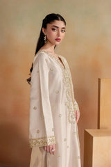Emaan Adeel | Elara Formals | HAVEN