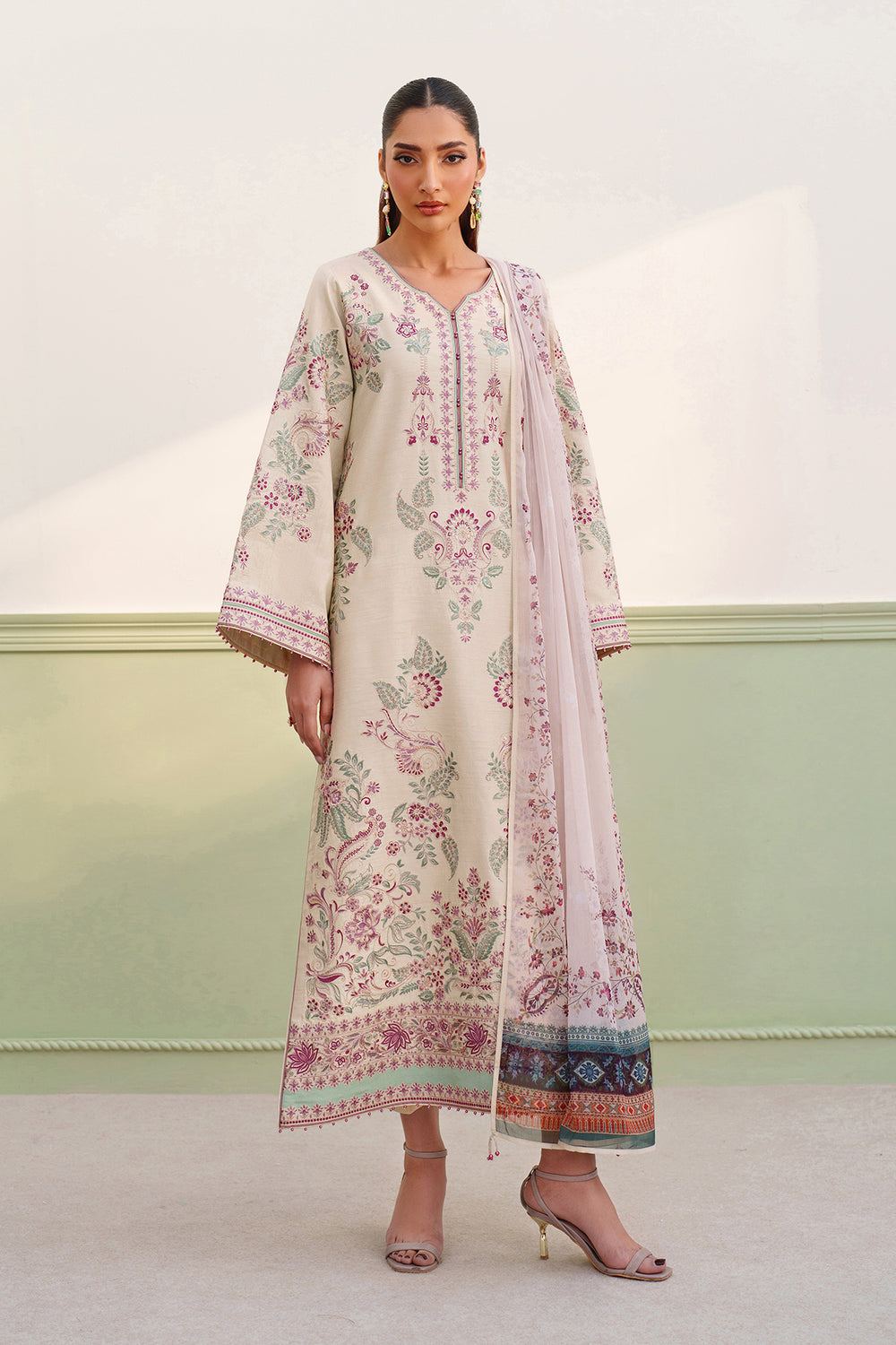 Baroque | Formals Collection | EMBROIDERED RAW SILK UF-4385