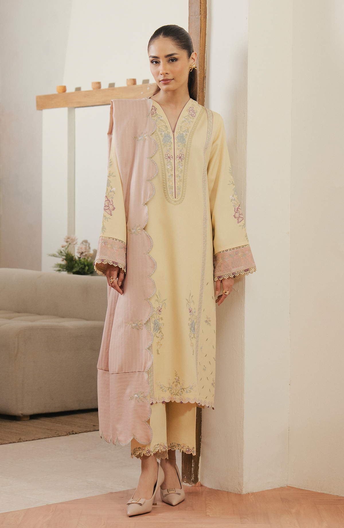 Seran | Winter Embroidered 25 | Meliora