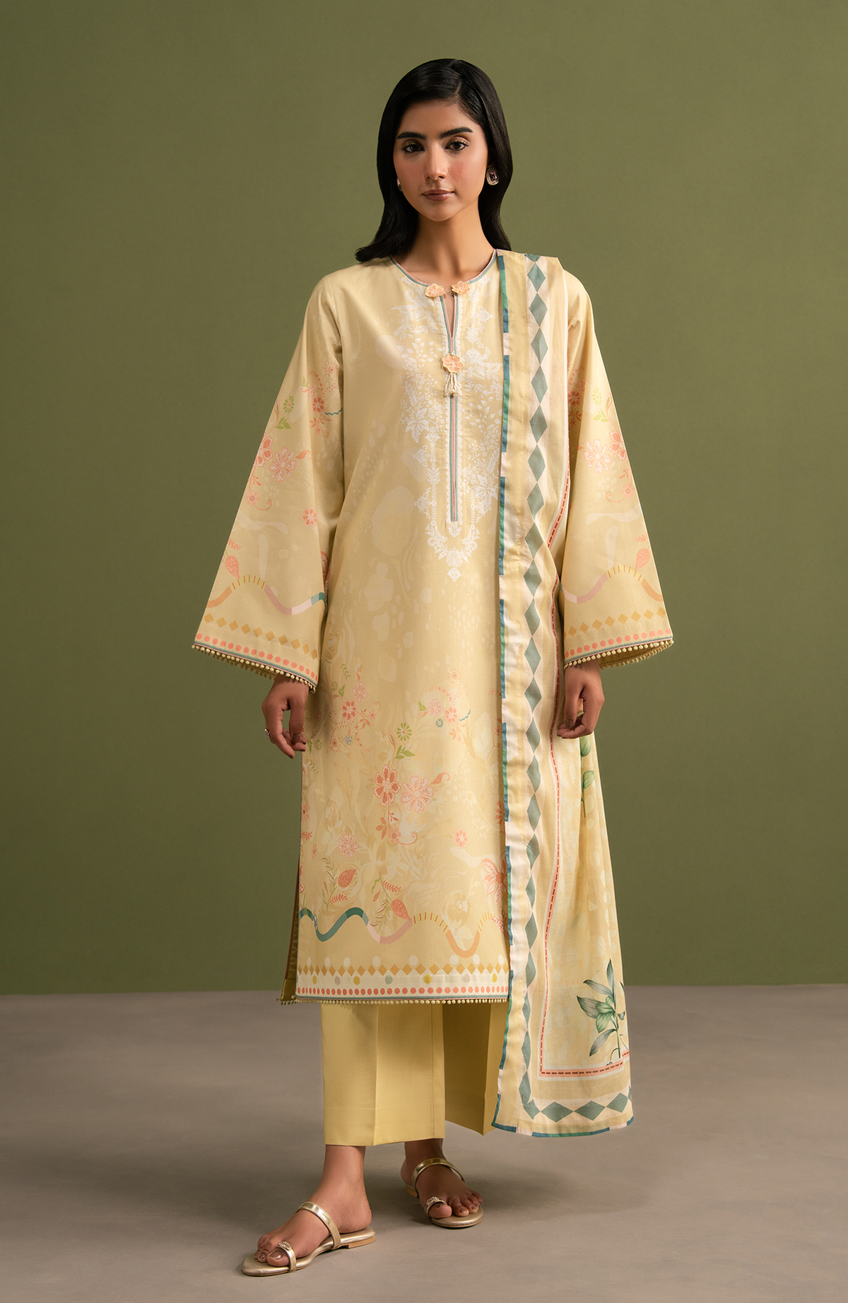 Seran | Essentials Casual | Alira