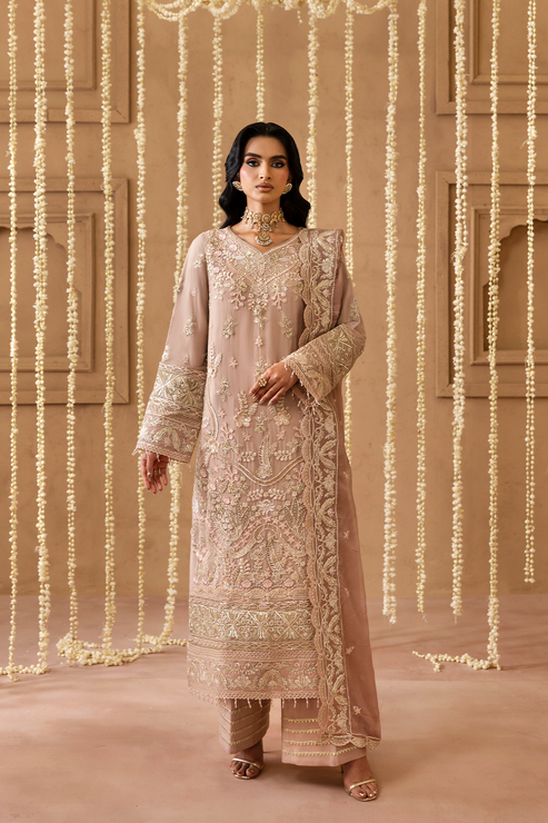 Emaan Adeel | Sheherzadi Formals 25 | LAILA