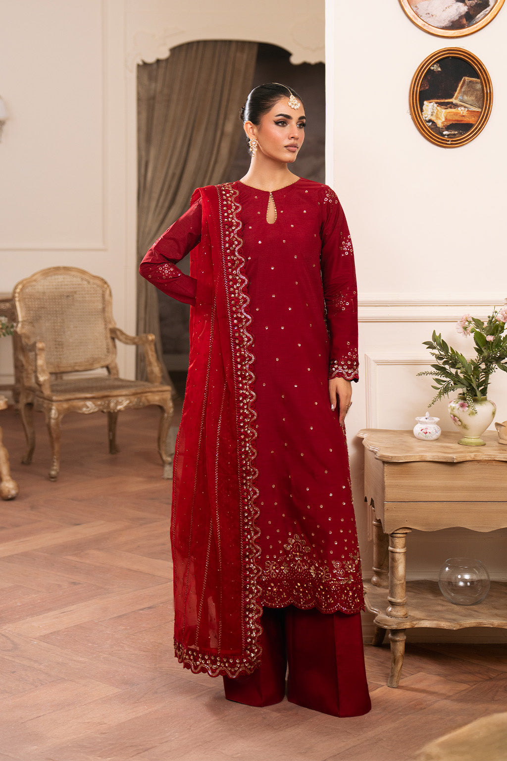 Neeshay | Luxe Pret | Crimora