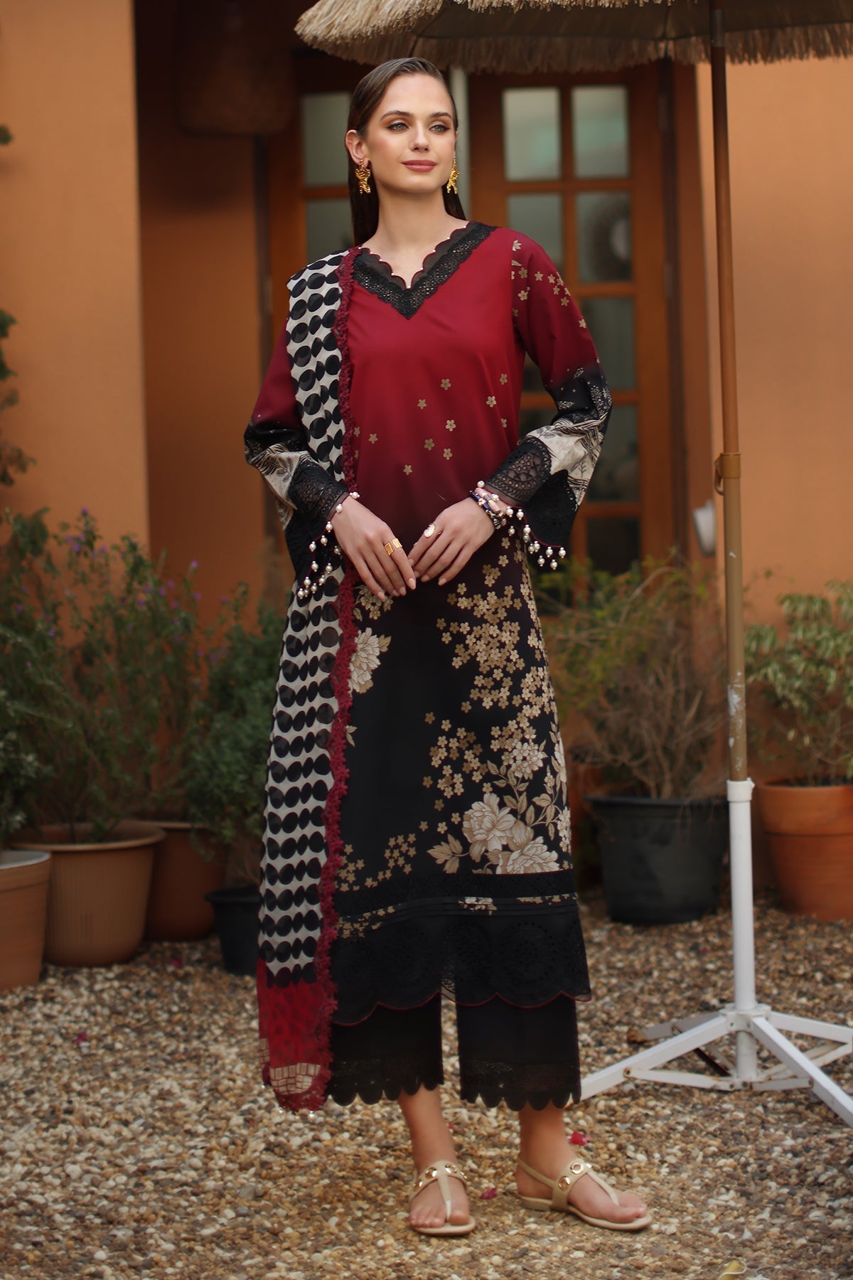Charizma | Aniq Lawn | AN6-02