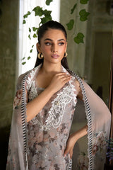 Sobia Nazir | Vital Lawn 25 | 2B | Zayan Clothing UK